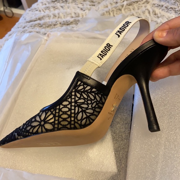 Brand New Lace Embroidery black Dior shoes - Picture 2 of 6